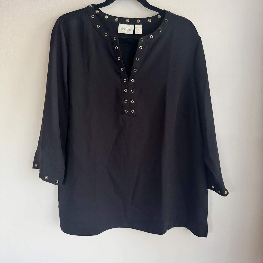 Chico's Tunic Gold Grommet Top Black V-Neck Pullover Hem Slit 3/4 Sleeve Sz 2/L